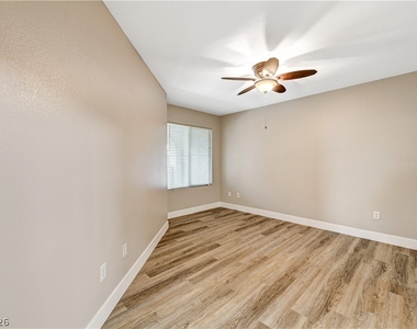 10001 Peace Way - Photo Thumbnail 19