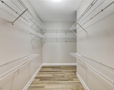 10001 Peace Way - Photo Thumbnail 22
