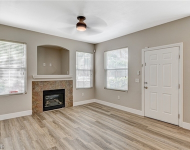 10001 Peace Way - Photo Thumbnail 4