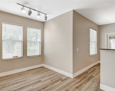 10001 Peace Way - Photo Thumbnail 7