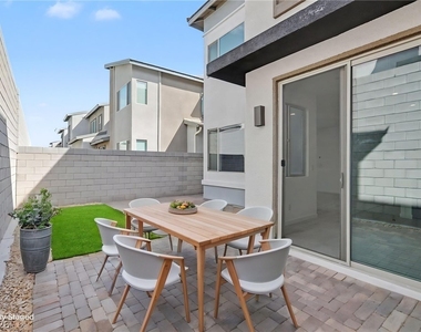 9234 Rampa Street - Photo Thumbnail 34