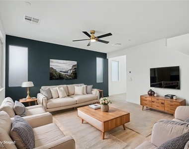 9234 Rampa Street - Photo Thumbnail 7