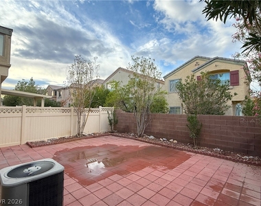 5412 Tinker Toy Avenue - Photo Thumbnail 18
