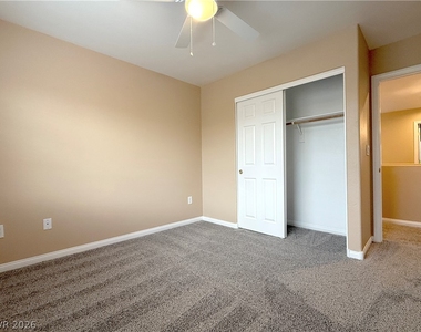 5412 Tinker Toy Avenue - Photo Thumbnail 17