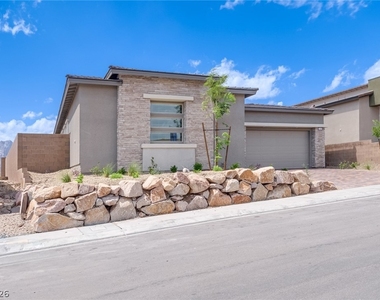 12608 Heritage Heights Drive - Photo Thumbnail 4