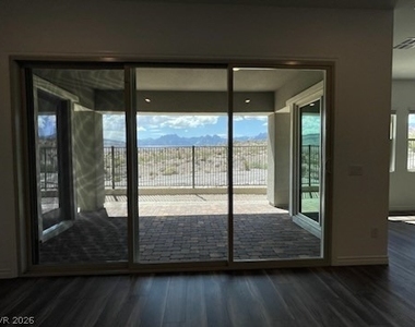 12608 Heritage Heights Drive - Photo Thumbnail 13