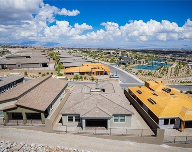 12608 Heritage Heights Drive - Photo Thumbnail 54