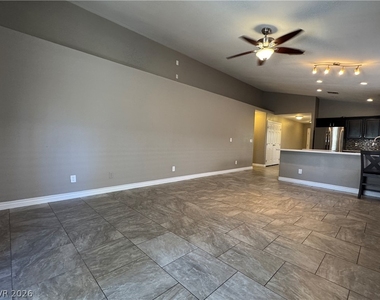 7209 Pisa Avenue - Photo Thumbnail 18