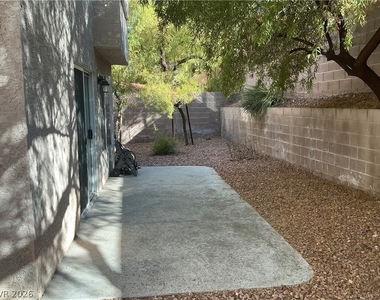 8737 Wintry Garden Avenue - Photo Thumbnail 19