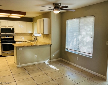 8737 Wintry Garden Avenue - Photo Thumbnail 4