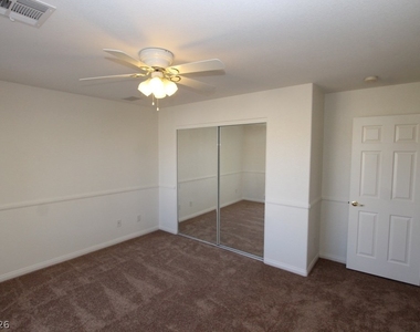8247 Azure Shores Court - Photo Thumbnail 19