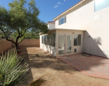 8247 Azure Shores Court - Photo Thumbnail 30