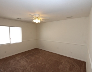 8247 Azure Shores Court - Photo Thumbnail 21