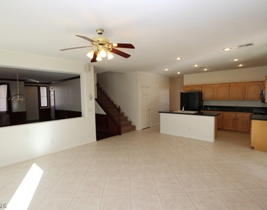 8247 Azure Shores Court - Photo Thumbnail 5