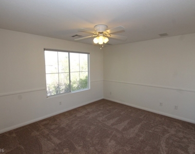 8247 Azure Shores Court - Photo Thumbnail 18