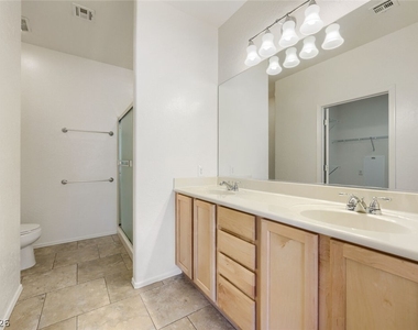 6160 Isola Peak Avenue - Photo Thumbnail 14