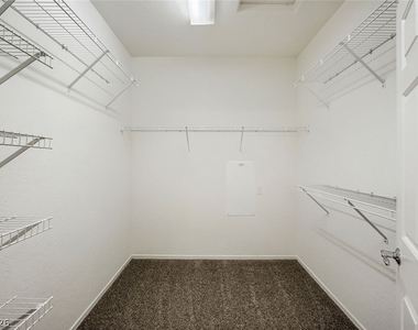 6160 Isola Peak Avenue - Photo Thumbnail 16