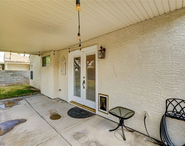 7709 Beach Falls Court - Photo Thumbnail 24