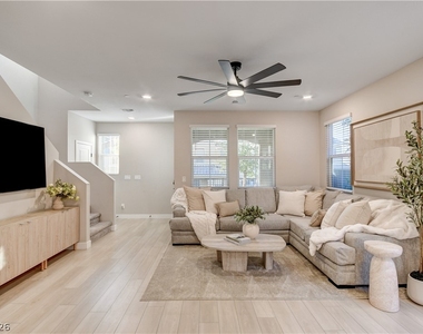 3568 Anastagio Lane - Photo Thumbnail 20