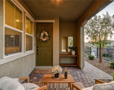 3568 Anastagio Lane - Photo Thumbnail 18