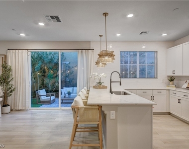 3568 Anastagio Lane - Photo Thumbnail 37