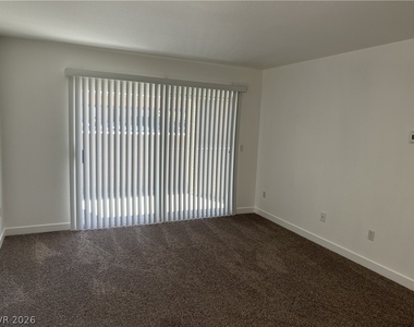 8070 W Russell Road - Photo Thumbnail 1