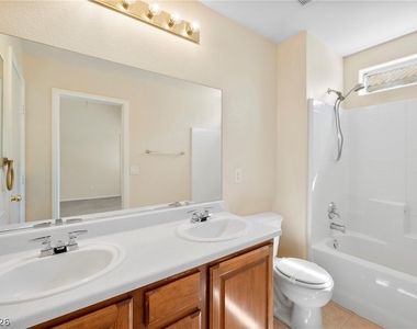 6420 Kenya Springs Street - Photo Thumbnail 12