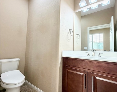 470 Fortissimo Street - Photo Thumbnail 9