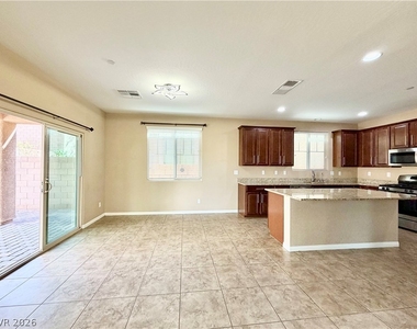 470 Fortissimo Street - Photo Thumbnail 22