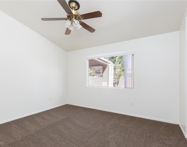 7900 White Grass Avenue - Photo Thumbnail 20