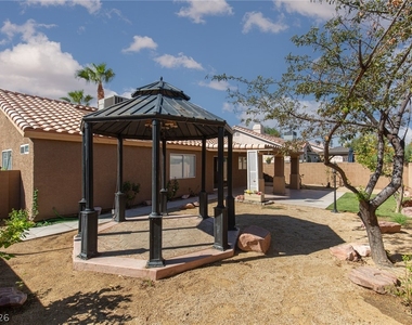 7900 White Grass Avenue - Photo Thumbnail 29