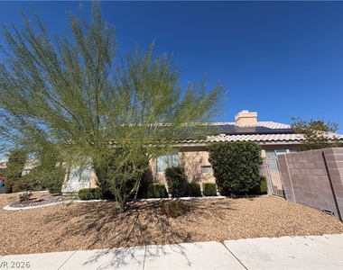 4500 Cielo Lane - Photo Thumbnail 3