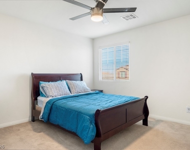 4017 Celebration Cove Street - Photo Thumbnail 33