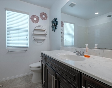 4017 Celebration Cove Street - Photo Thumbnail 36