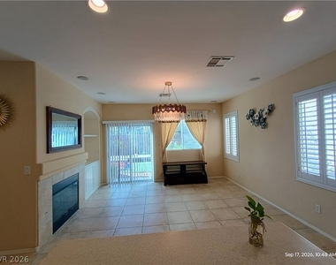 6783 Powell Ridge Court - Photo Thumbnail 5