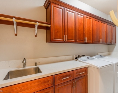 5838 Exbury Gardens - Photo Thumbnail 27