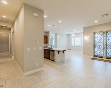 5838 Exbury Gardens - Photo Thumbnail 18