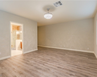 5838 Exbury Gardens - Photo Thumbnail 5