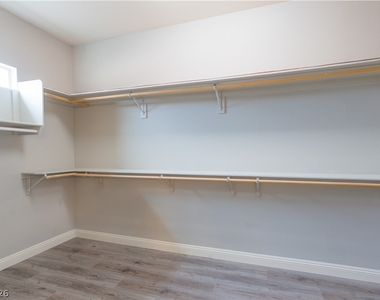 5838 Exbury Gardens - Photo Thumbnail 8