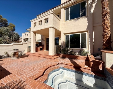 8729 Carlitas Joy Court - Photo Thumbnail 37