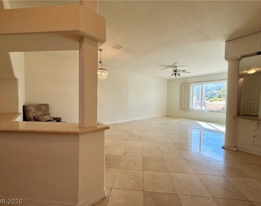 8729 Carlitas Joy Court - Photo Thumbnail 5