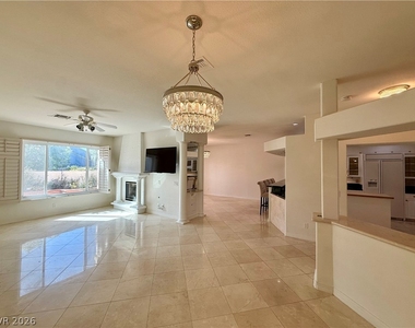 8729 Carlitas Joy Court - Photo Thumbnail 7