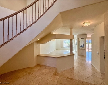 8729 Carlitas Joy Court - Photo Thumbnail 4