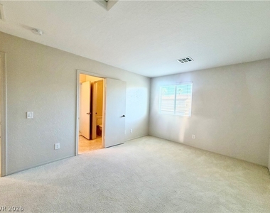 7109 Mercurio Avenue - Photo Thumbnail 11
