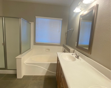 4439 Weitzman Place - Photo Thumbnail 13