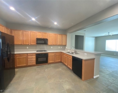 4439 Weitzman Place - Photo Thumbnail 8