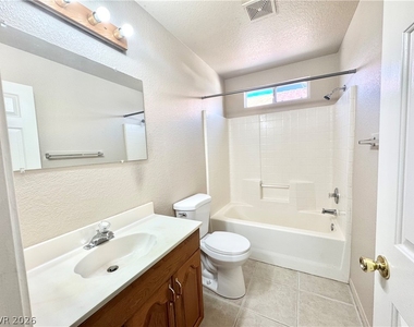 1060 Marne Court - Photo Thumbnail 8