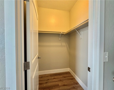 1370 Ogallala Street - Photo Thumbnail 7