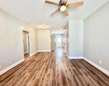 1370 Ogallala Street - Photo Thumbnail 3