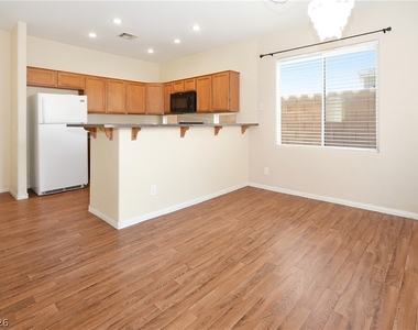 10624 Allegrini Drive - Photo Thumbnail 10